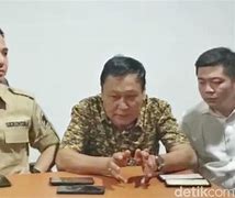 Oknum Dprd Pukul Wanita Di Spbu Palembang Di